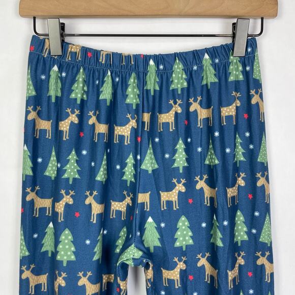 Sugar Bee Boutique | Christmas Tree & Reindeer Print Mommy Ruffle Pajama Set - Picture 10 of 13